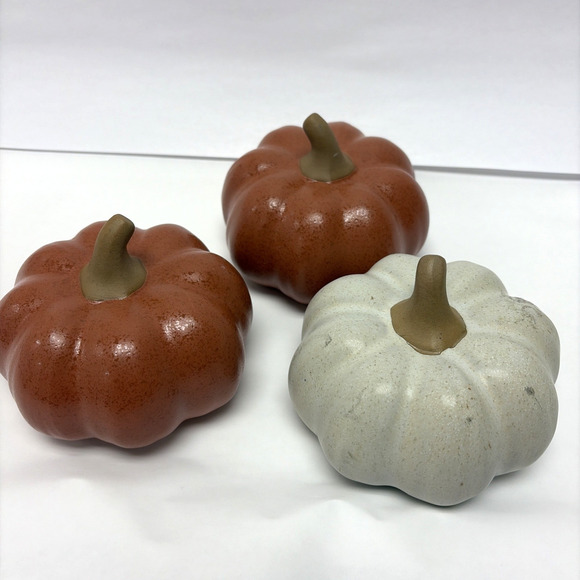 3 Ceramic Pumpkin Figures - 4.5 in x 3.5 in - Target Threshold Home Decor NEW - Picture 8 of 8
